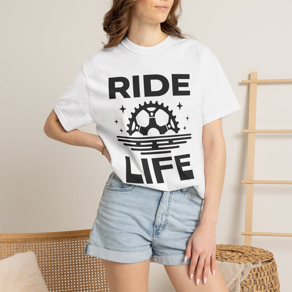Cycling Gear Shirt Cycling Exercise Gift Women Graphic Tee Bike T-Shirt Cyclist Enthusiast Illustrated Design Fitness Graphic Simple Stars