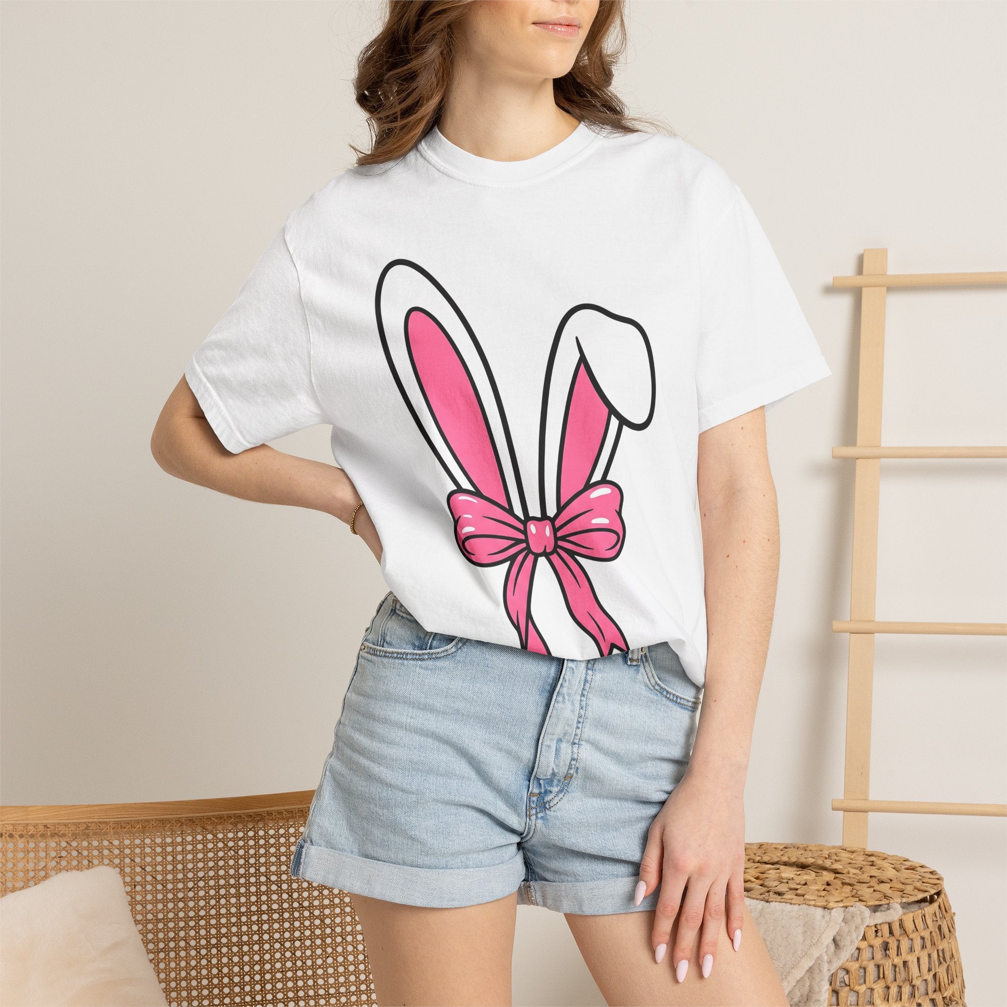 Bunny Ears Shirt Easter Animal Gift Women Cartoon Tee Rabbit Ears T-Shirt Easter Fan Bunny Tshirt Cute Graphic Simple Animal Illustration