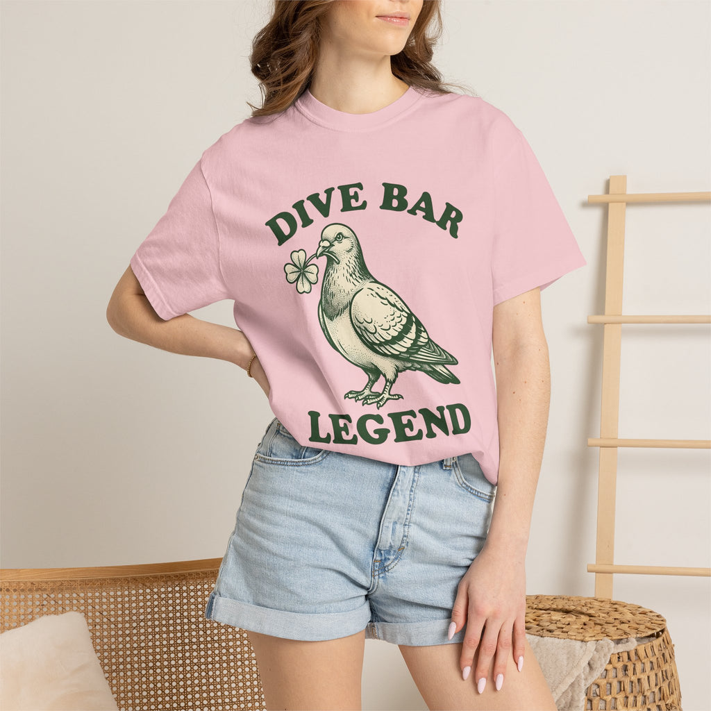 Pigeon Shamrock Shirt St Patrick's Day Liquor Gift Women Rustic Tee Dove T-Shirt St Patricks Fan Vintage Tshirt Cocktail Graphic Line Art