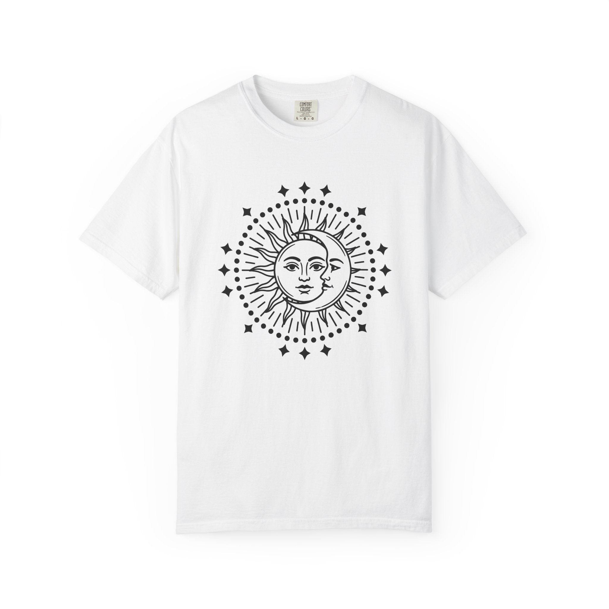 Sun Moon Faces Shirt Boho Chic Cosmos Gift Women Fantasy Tee Celestial T-Shirt Bohemian Enthusiast Mystical Tshirt Galaxy Graphic Gypsy