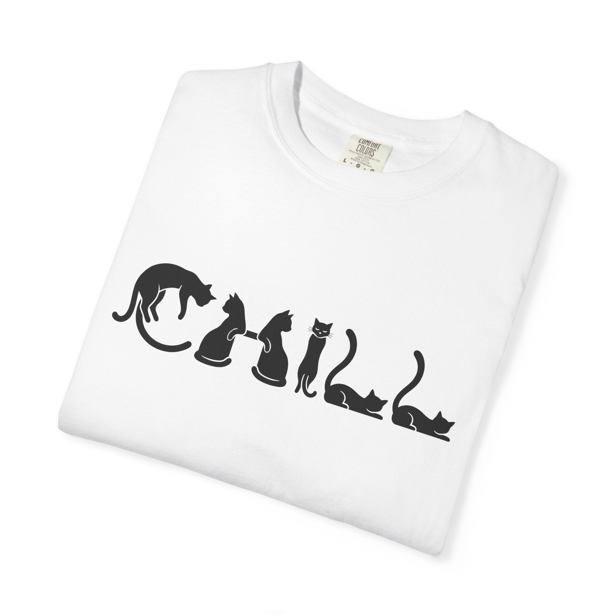 Black Feline Shirt Cat Wildlife Gift Women Basic Tee Cat T-Shirt Cat Fan Kitten Tshirt Wildlife Graphic Tshirt Current Outline Tshirt