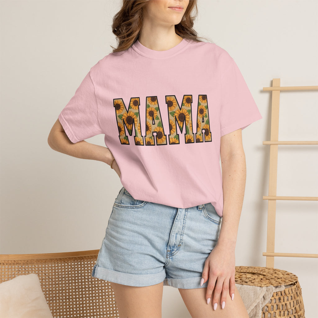 Sunflower Graphic Shirt Mom Flowers Gift Women Bold Tee Sunflower T-Shirt Motherhood Fan Vibrant Tshirt Floral Graphic Retro Floral Tshirt