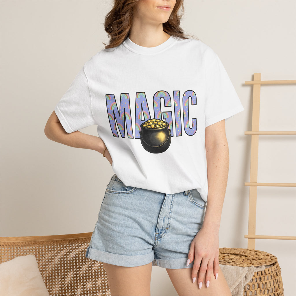Pot Gold Shirt St. Patrick's Day Luck Gift Women Bold Tee Treasure T-Shirt Irish Fan Vintage Tshirt Fortune Graphic Retro Rainbow Tshirt