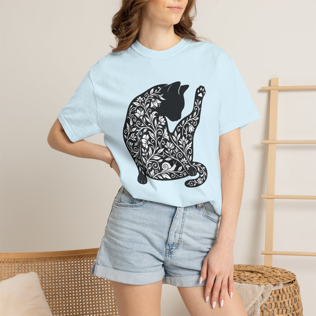 Flower Cat Shirt Cat Outdoors Gift Women Hippie Tee Kitty T-Shirt Cat Fan Boho Tshirt Nature Graphic Simple Slug Tshirt