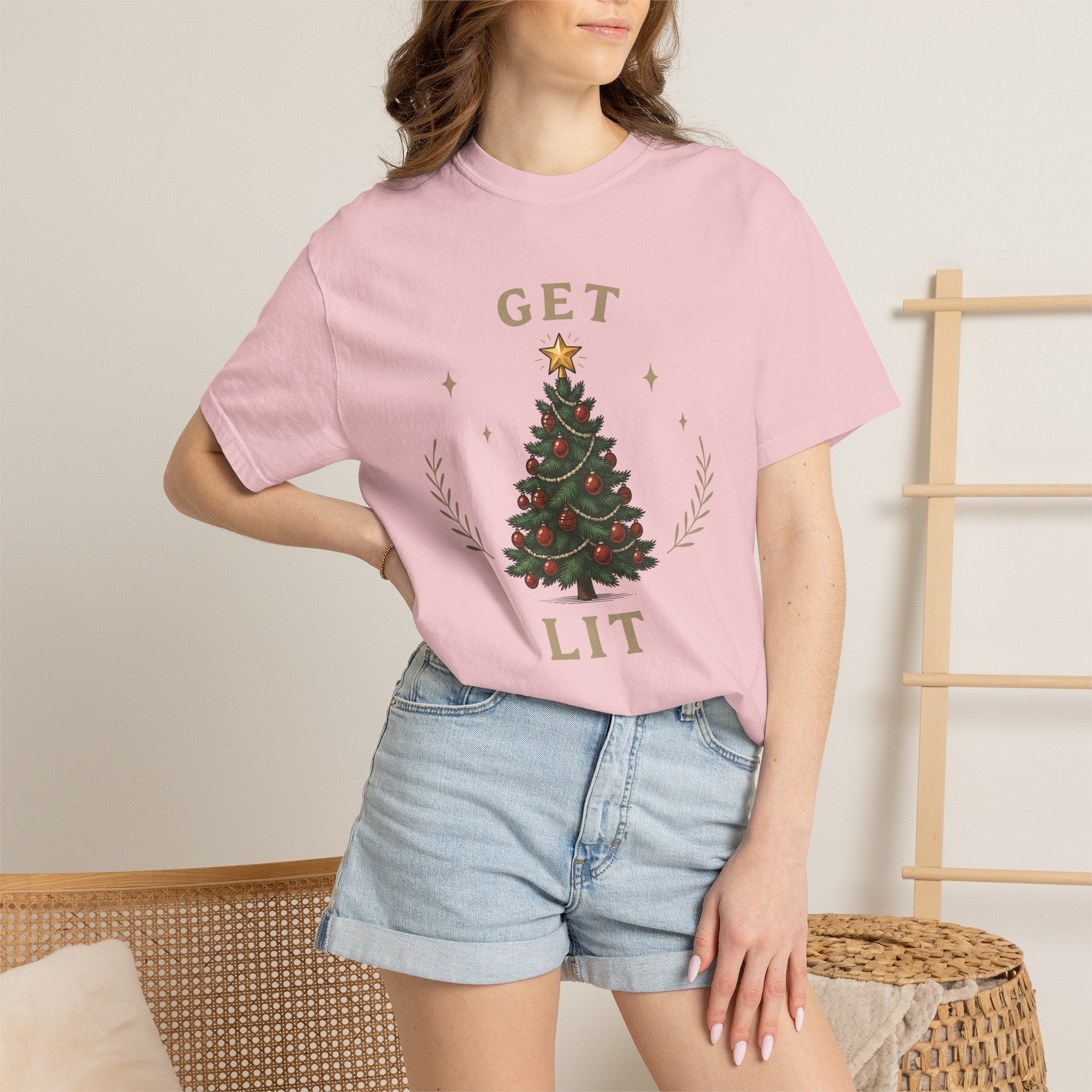 Christmas Tree Shirt Christmas Holiday Gift Women Vintage Tee Fir Tree T-Shirt Christmas Fan Xmas Tshirt Seasonal Graphic Hand Drawn Gold