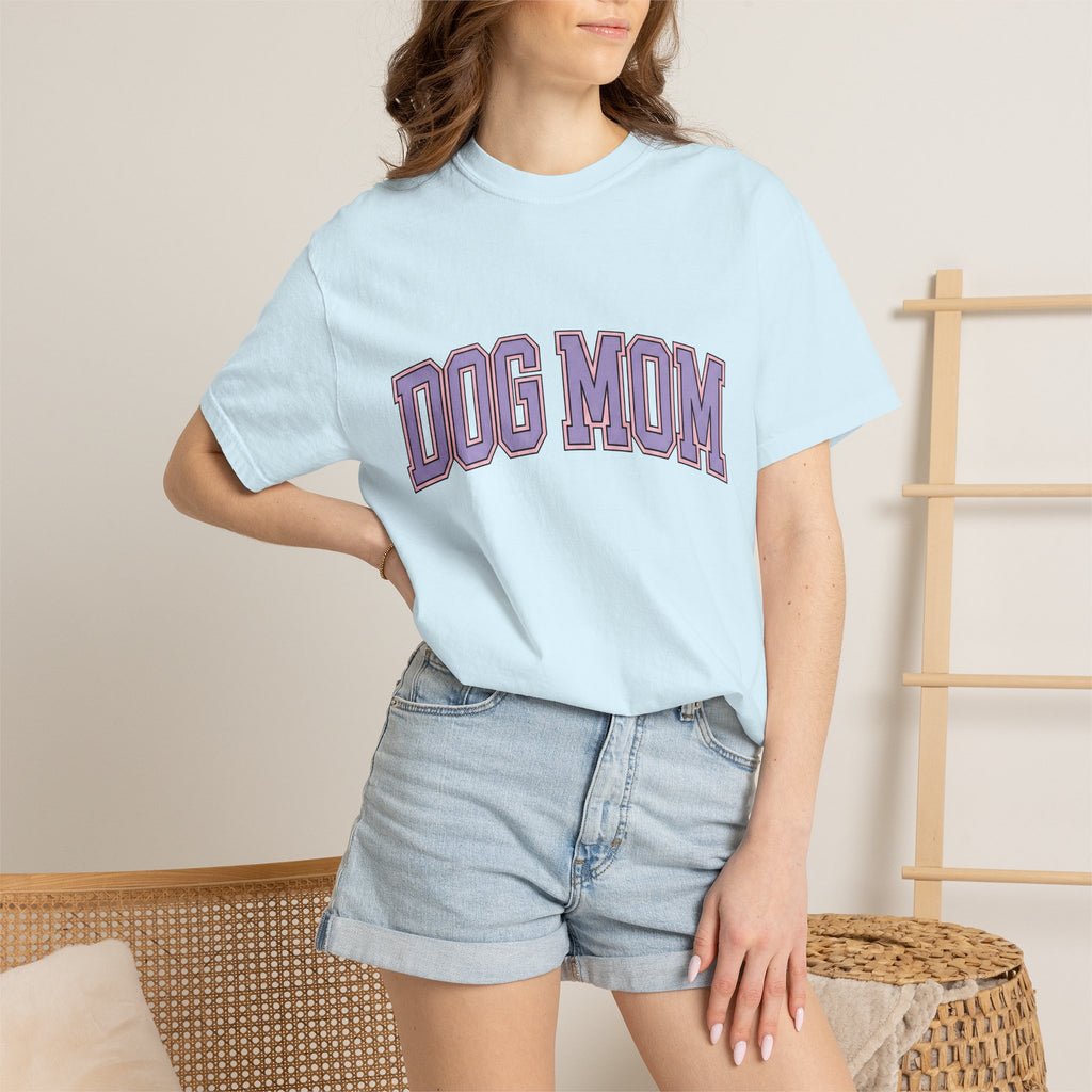 Varsity Script Shirt Dog Mom Furry Gift Women Heavy Tee Letterman T-Shirt Dog Mom Fan Bold Tshirt Pet Graphic Old School Dog Tshirt