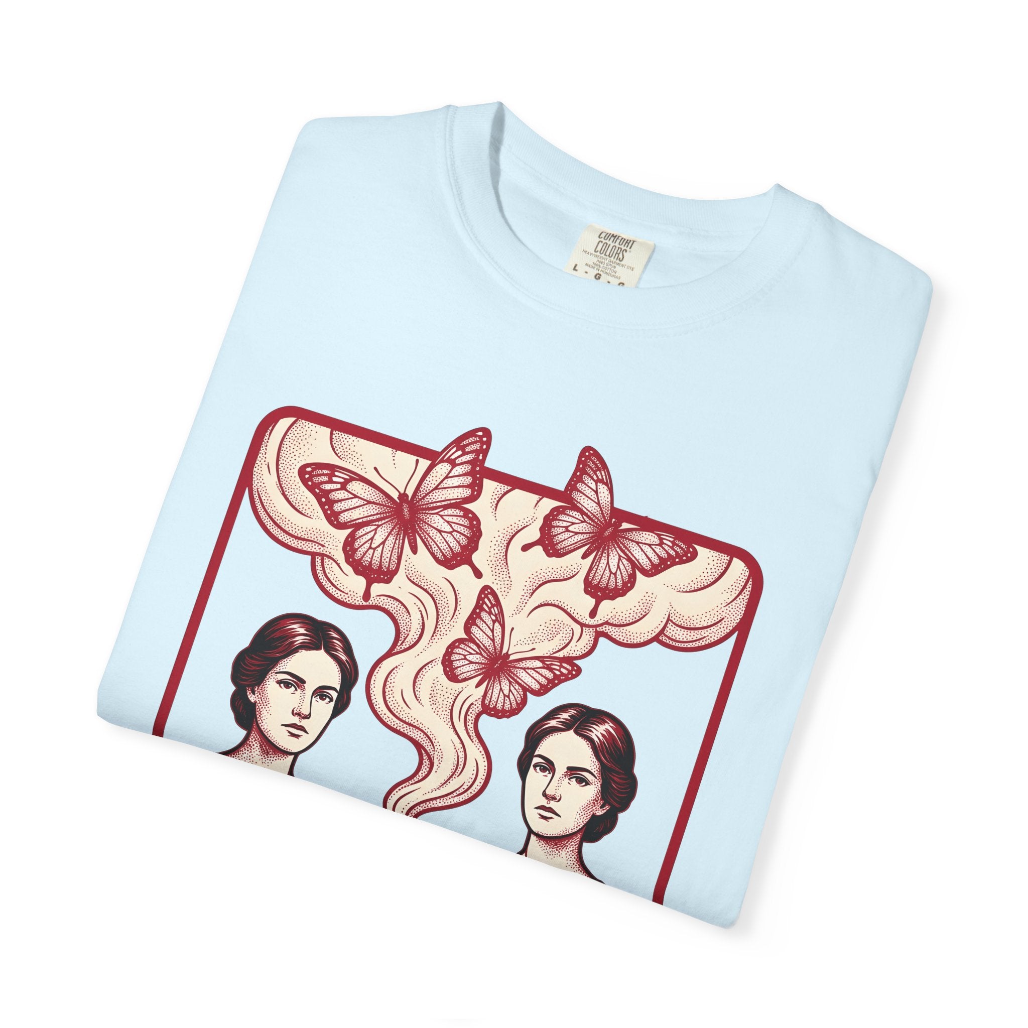 Dual Women Shirt Boho Chic Magical Gift Women Classic Tee Lesbians T-Shirt Bohemian Fan Vintage Tshirt Mystical Graphic Line Art Insect
