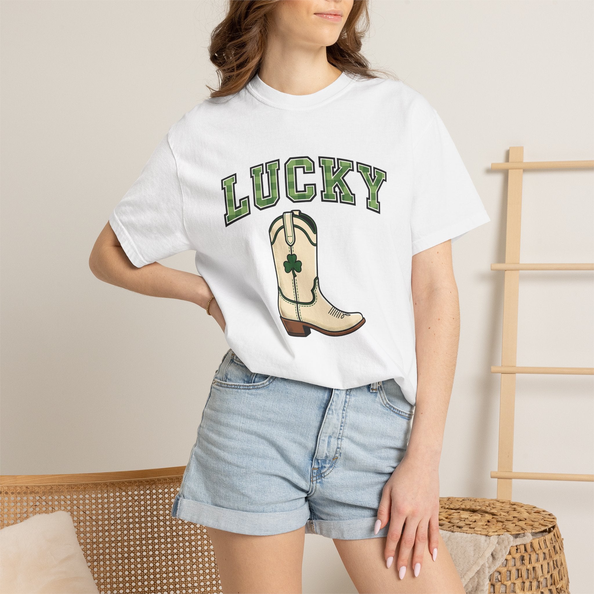 Cowboy Boot Shirt St Patrick's Day Western Gift Women Bold Graphic Tee Boot T-Shirt Irish Fan Graphic Tshirt Rodeo Graphic Vintage Shamrock