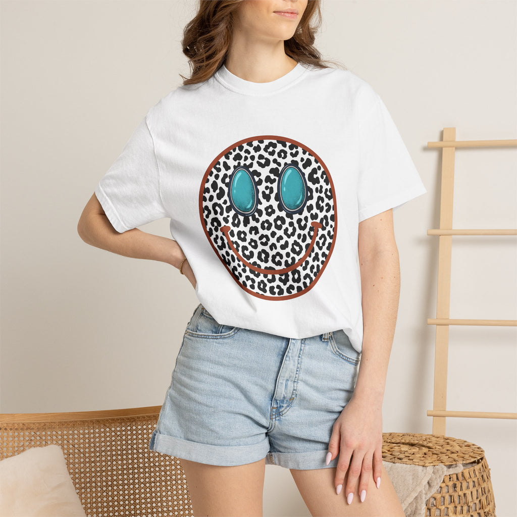 Leopard Print Smiley Face Shirt Animal Print Boho Gift Women Trendy Tee Smiley T-Shirt Print Fan Fashionable Tshirt Hippie Graphic Retro