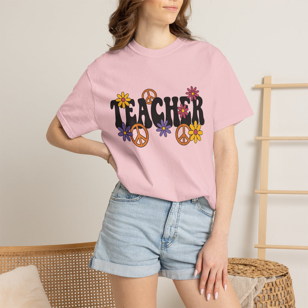 Peace Sign Flowers Shirt Teacher Hippie Gift Women Groovy Tee Flower Arrangement T-Shirt Educator Enthusiast Psychedelic Tshirt Bohemian