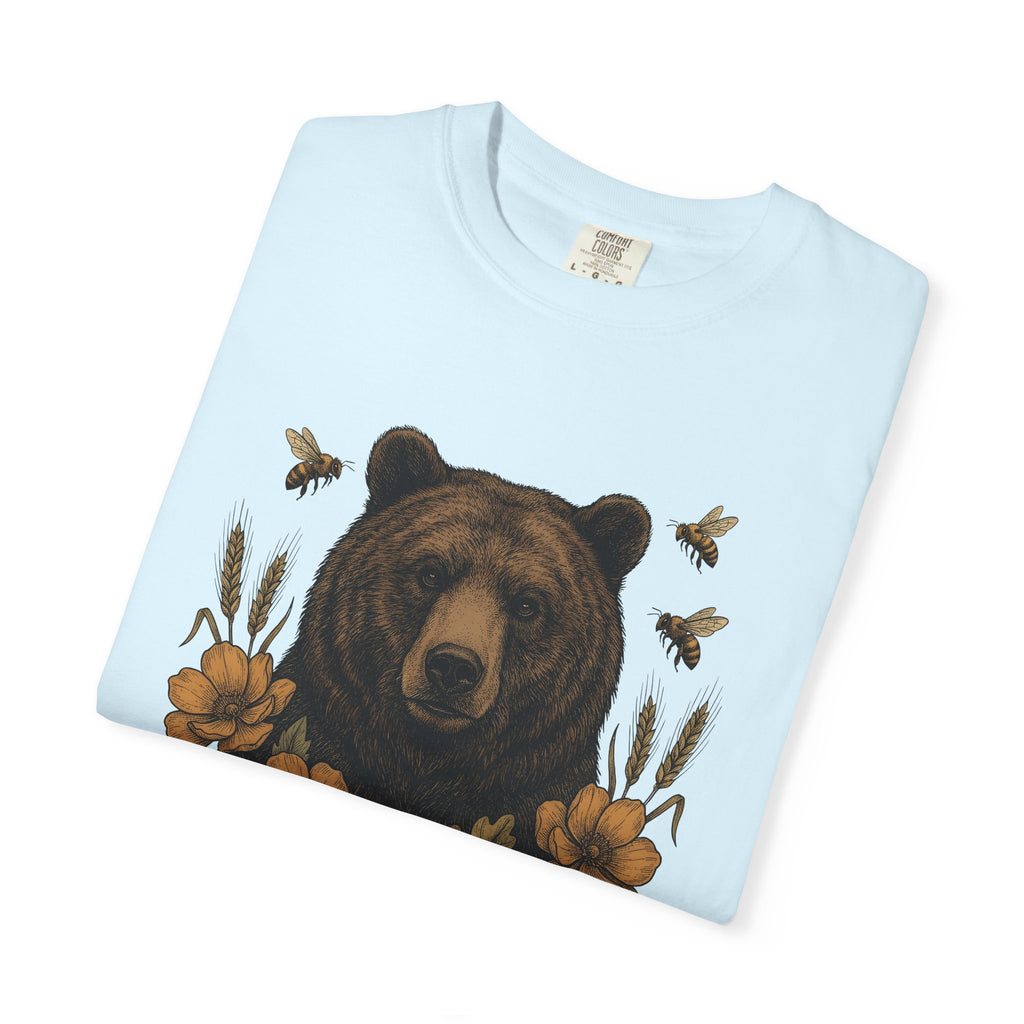 Bear Floral Shirt Animals Nature Gift Women Vintage Tee Ursa T-Shirt Wildlife Fan Retro Tshirt Environmental Graphic Hand Drawn Bees Tshirt