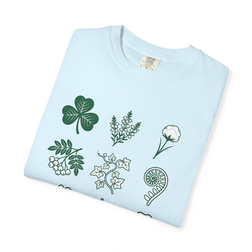 Clover Plants Shirt St. Patrick's Day Outdoors Gift Women Floral Art Tee Shamrock T-Shirt Luck Fan Botanical Tshirt Nature Graphic Simple
