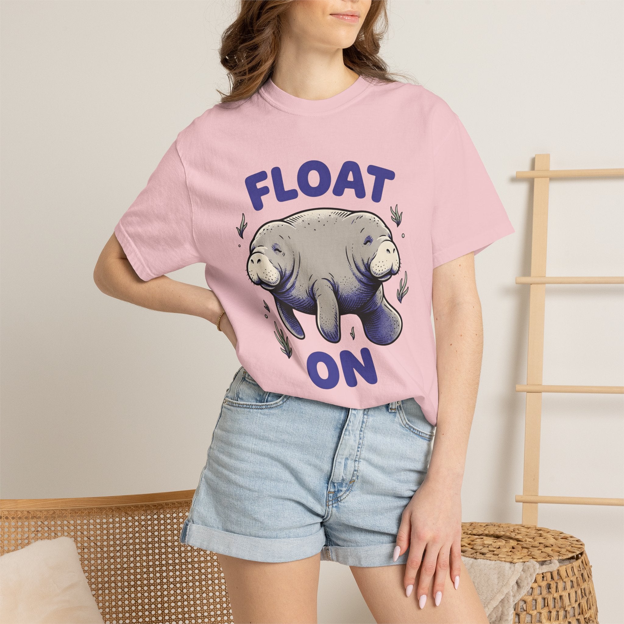 Manatee Clipart Shirt Animals Sea Gift Women Hand Drawn Tee Sea Cow T-Shirt Wildlife Fan Seaweed Graphic Tshirt Old School Sea Plants Tshirt