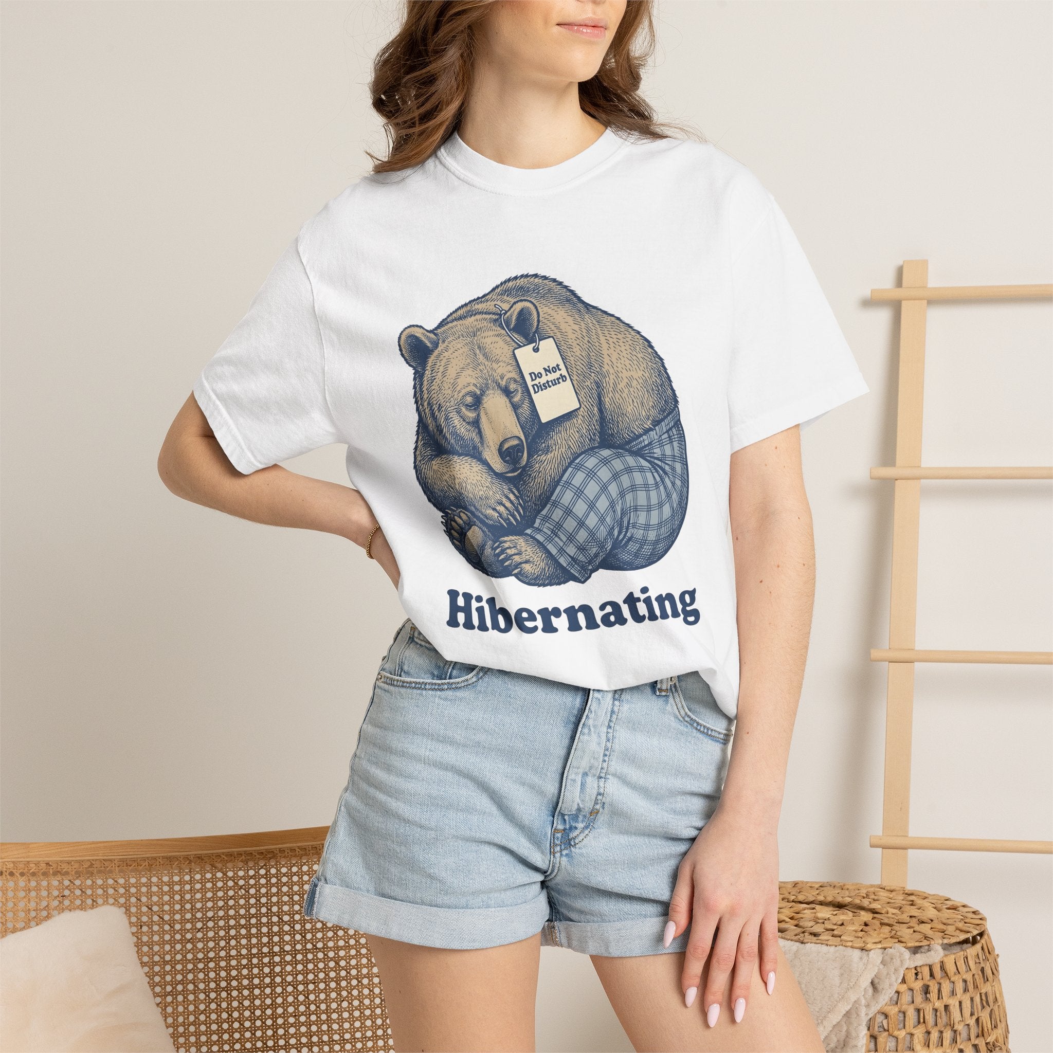 Sleeping Bear Shirt Bear Fauna Gift Women Hand Drawn Tee Bear T-Shirt Bear Fan Illustrated Tshirt Wildlife Graphic Cartoon Pajamas Tshirt