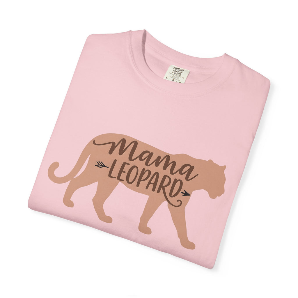 Leopard Silhouette Shirt Moms Animal Gift Women Boho Tee Leopard T-Shirt Motherhood Fan Bohemian Tshirt Wildlife Graphic Minimalist Arrow