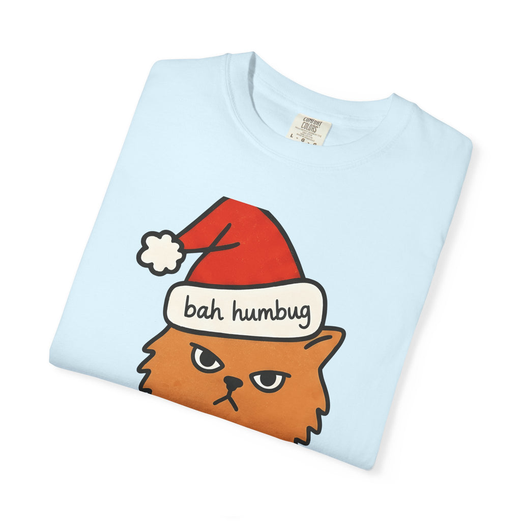 Annoyed Cat Shirt Christmas Comedy Gift Women Illustration Tee Kitty T-Shirt Xmas Fan Feline Tshirt Humor Graphic Sketch Festive Lights