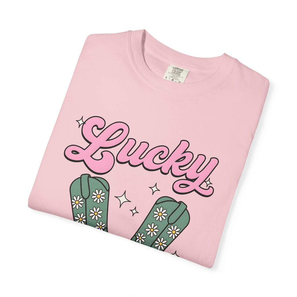Leather Boots Shirt Cowgirl Country Gift Women Animated Tee Boots T-Shirt Rodeo Fan Cartoon Tshirt Rural Graphic Old School Flowers Tshirt