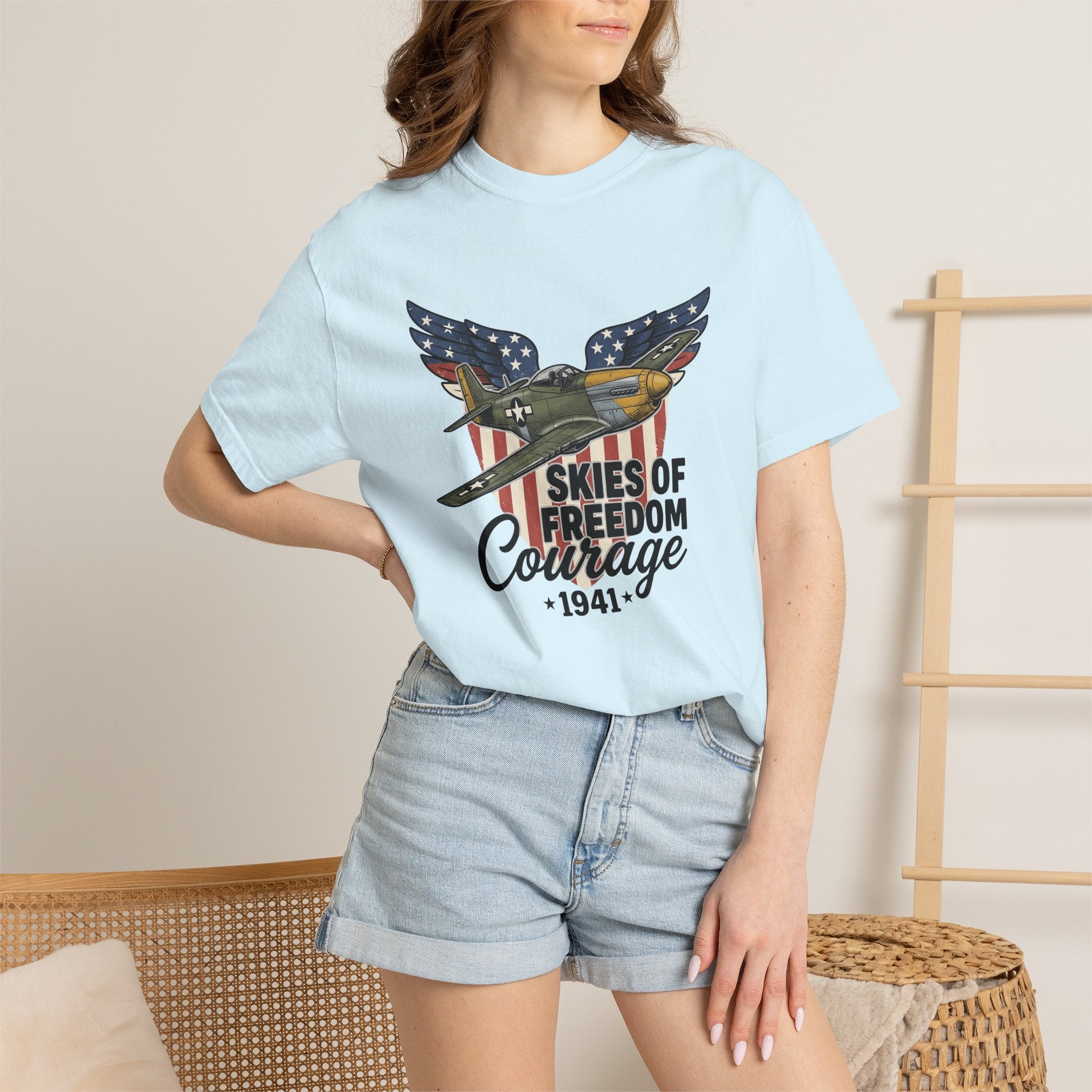 Fighter Plane Shirt America Military Gift Women Vintage Tee Jet T-Shirt Usa Fan Distressed Tshirt Army Graphic Retro Patriotic Wings Tshirt