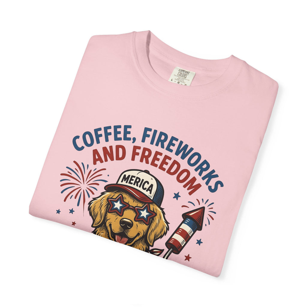 Golden Retriever Shirt 4th Of July Dog Gift Women Cartoon Tee Retriever T-Shirt Patriot Fan Comic Tshirt Dog Graphic Vintage Fireworks