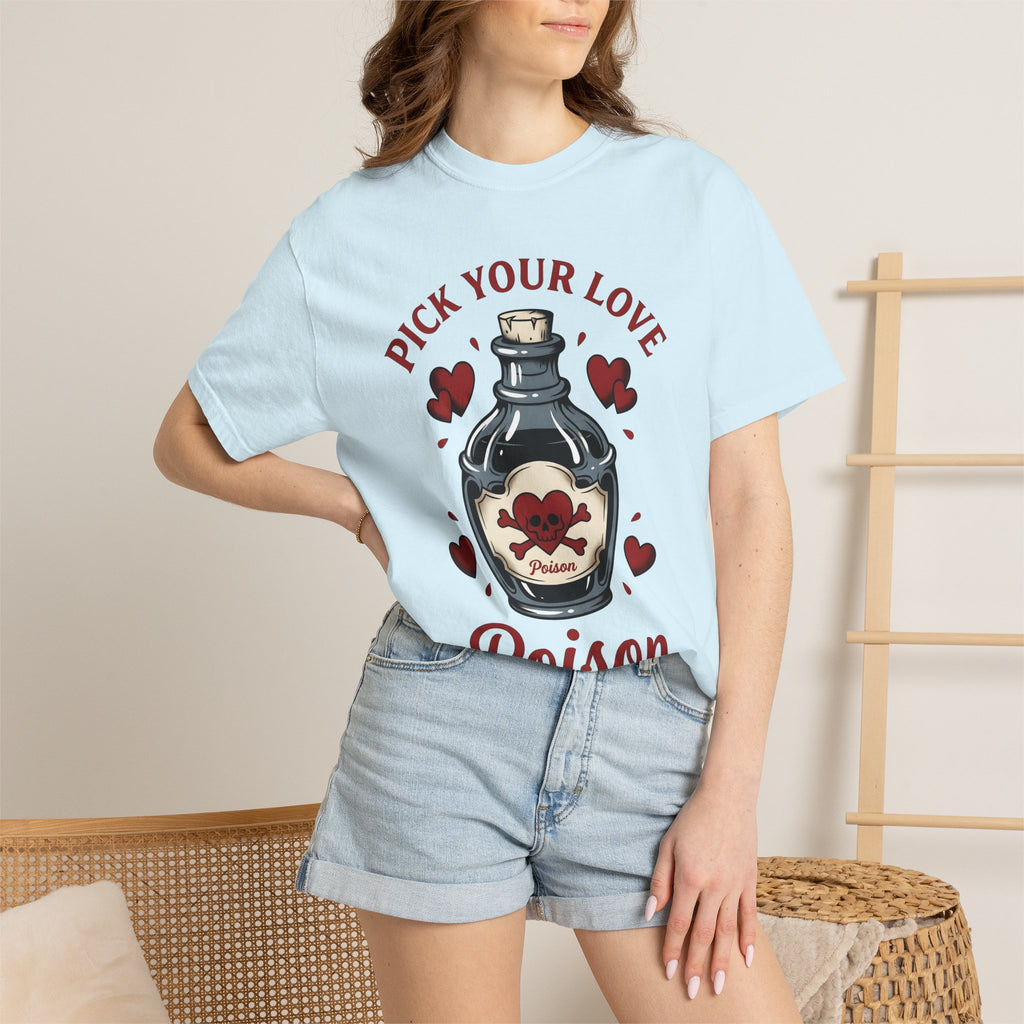 Poison Bottle Shirt Valentine Gothic Gift Women Tattoo Tee Apothecary T-Shirt Valentine Fan Ink Tshirt Dark Graphic Vintage Hearts Tshirt
