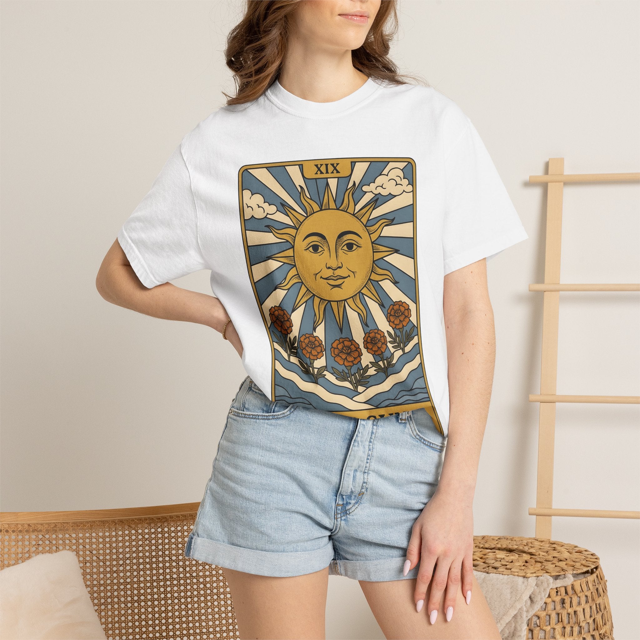 Sun Tarot Shirt Boho Chic Cosmos Gift Women Sketch Tee Tarot Card T-Shirt Bohemian Fan Doodle Tshirt Galaxy Graphic Tribal Floral Motif