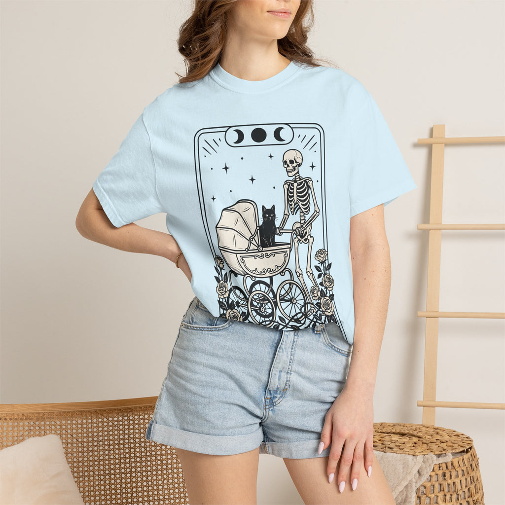 Skeleton Kitten Tarot Shirt Cat Gift Women Eerie Tee Occult T-Shirt Cat Fan Spiritual Tshirt Mystic Graphic Old School Rose Flower Tshirt