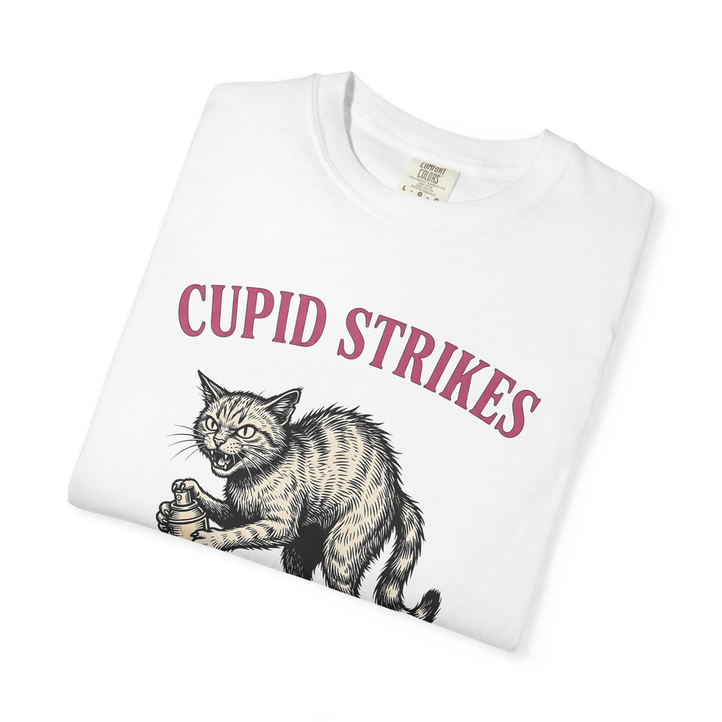 Upset Kitty Shirt Valentine's Day Fun Gift Women Old School Tee Cat T-Shirt Valentine Fan Retro Tshirt Humor Graphic Cartoon Paint Spray