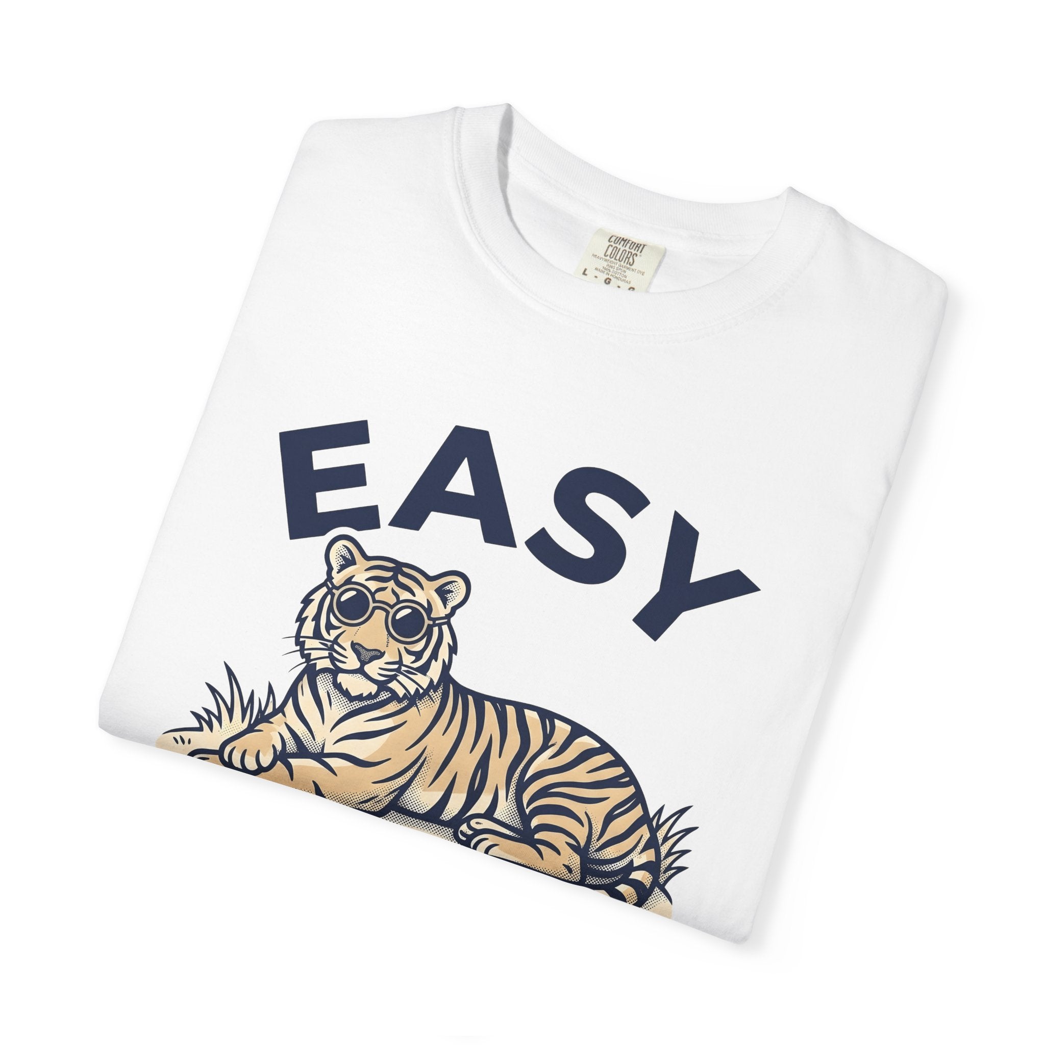 Tiger Sunglasses Shirt Funny Animal Gift Women Vintage Tee Tiger T-Shirt Humor Fan Retro Tshirt Wildlife Graphic Hand Drawn Grass Tshirt