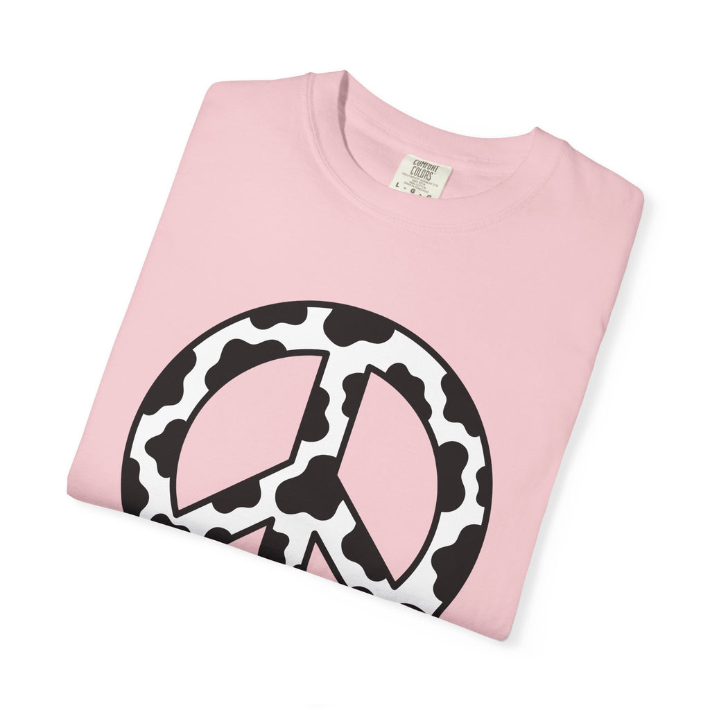 Cow Pattern Peace Symbol Shirt Cowgirl Boho Gift Women Graphic Tee Cow Print T-Shirt Rodeo Fan Western Tshirt Hippie Design Cowgirl Graphic