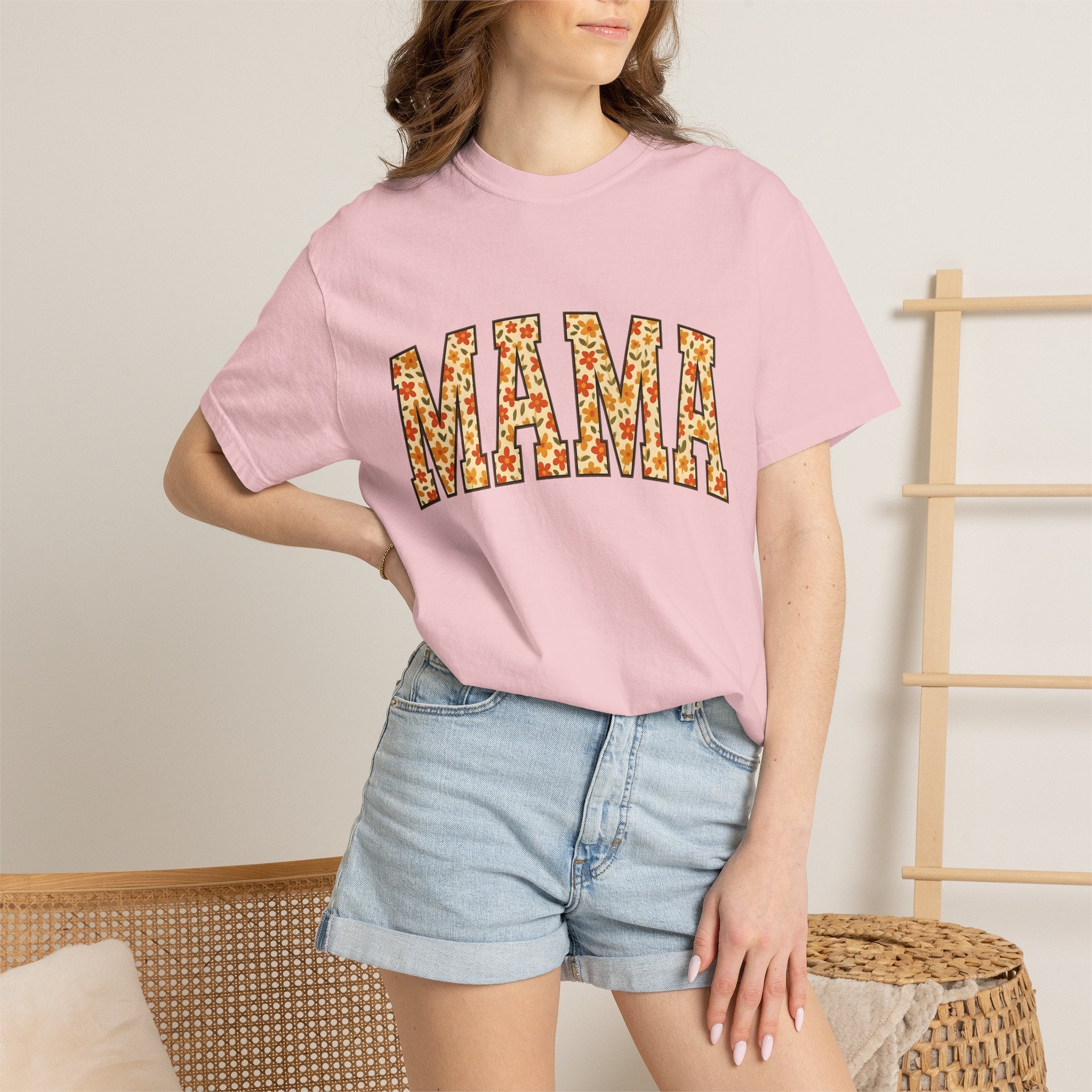 Floral Script Shirt Mom Greenery Gift Women Hippie Tee Calligraphy T-Shirt Mother Enthusiast Bohemian Tshirt Foliage Graphic Old School