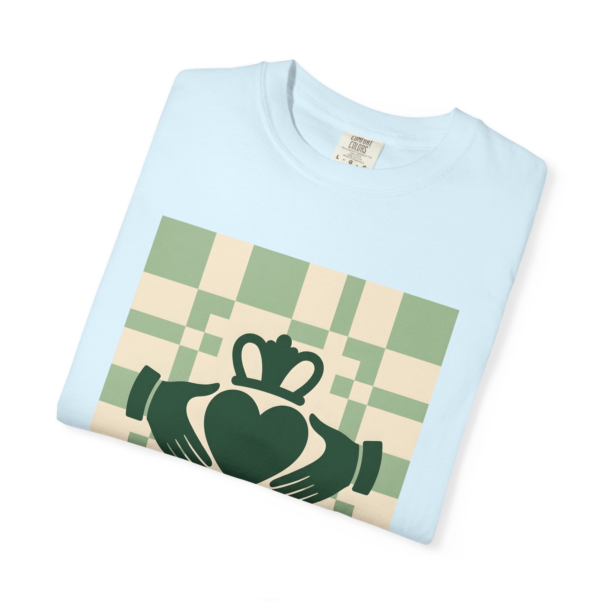 Claddagh Emblem Shirt St Patrick's Day Emerald Isle Gift Women Ethnic Tee Claddagh T-Shirt Irish Fan Celtic Tshirt Ireland Graphic Line Art
