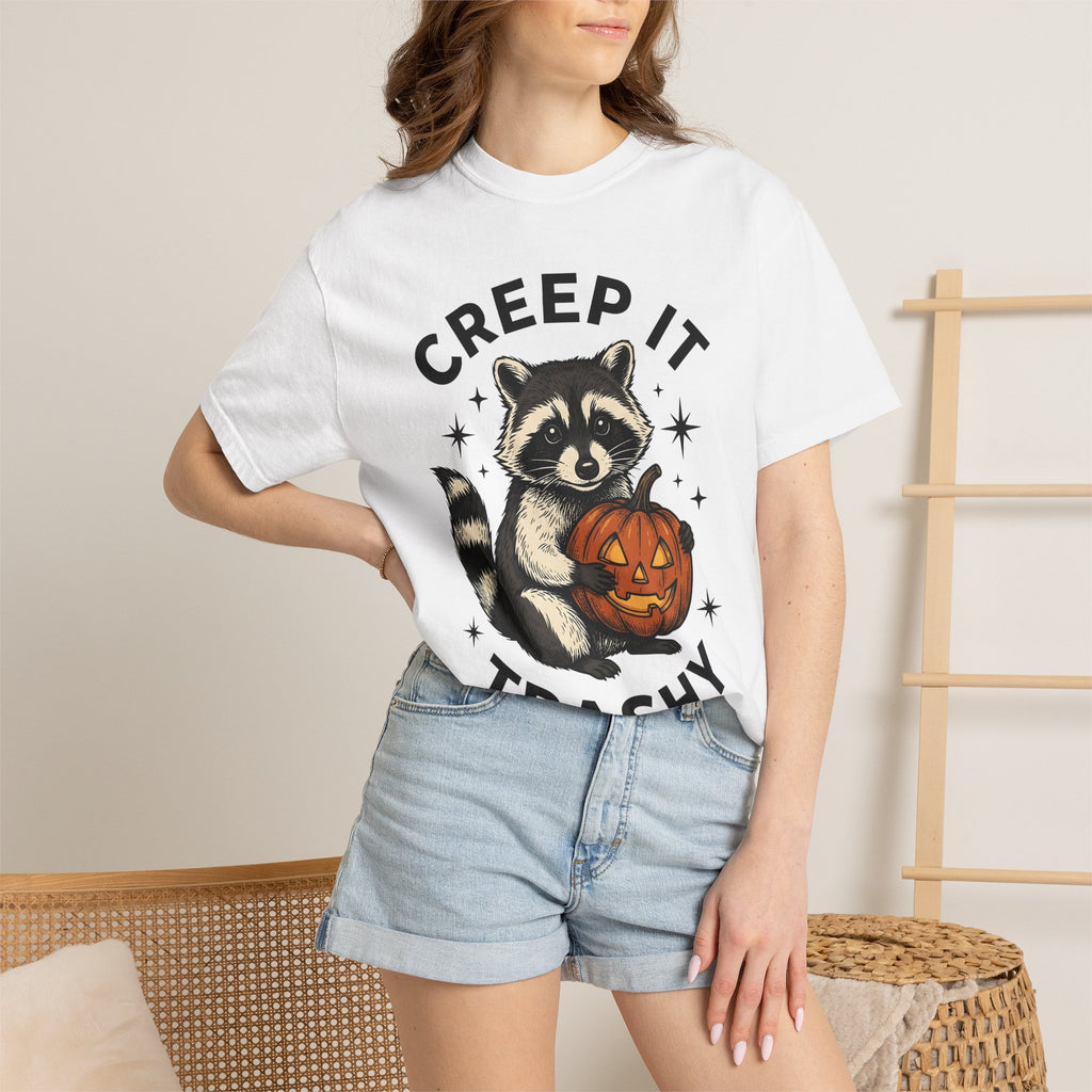 Raccoon Jack-O'-Lantern Shirt Halloween Wildlife Gift Women Retro Tee Pumpkin T-Shirt Halloween Fan Vintage Tshirt Animal Graphic Sketch