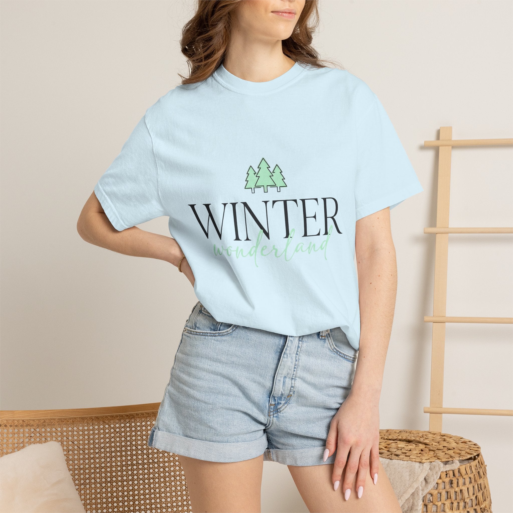 Spruce Trees Shirt Holiday Frost Gift Women Plain Tee Evergreen T-Shirt Christmas Fan Fir Tshirt Frosty Graphic Trendy Calligraphy Font