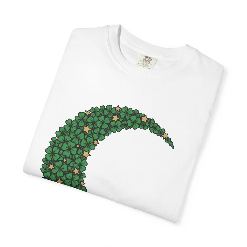 Clover Moon Shirt St. Patrick's Day Astrology Gift Women Hippie Tee Shamrock T-Shirt Luck Fan Bohemian Tshirt Zodiac Graphic Simple Sparkles