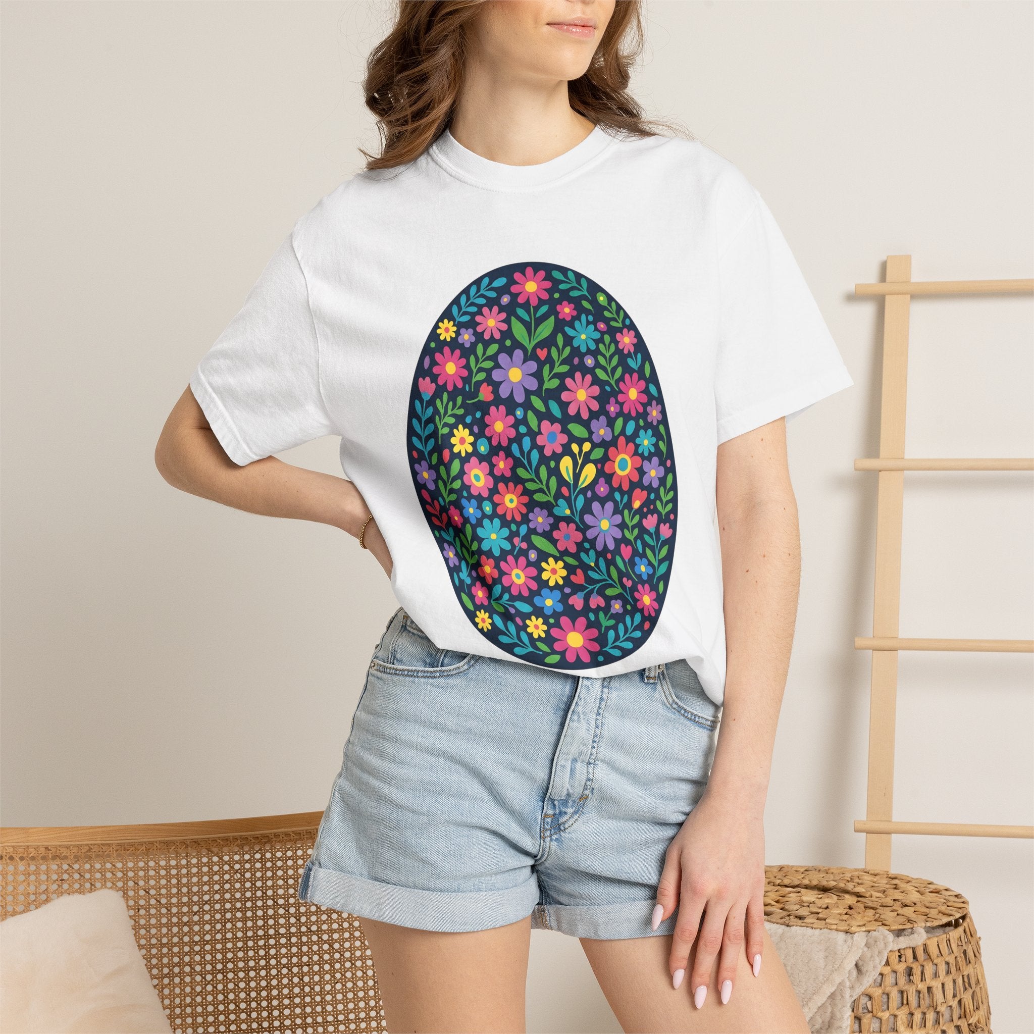 Floral Egg Shirt Easter Spring Gift Women Folk Art Tee Easter Egg T-Shirt Easter Fan Primitive Tshirt Spring Graphic Boho Wildflowers Tshirt