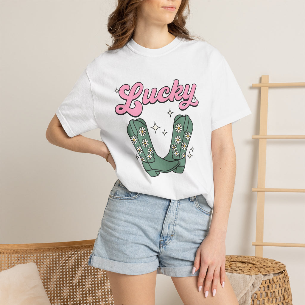 Leather Boots Shirt Cowgirl Country Gift Women Animated Tee Boots T-Shirt Rodeo Fan Cartoon Tshirt Rural Graphic Old School Flowers Tshirt