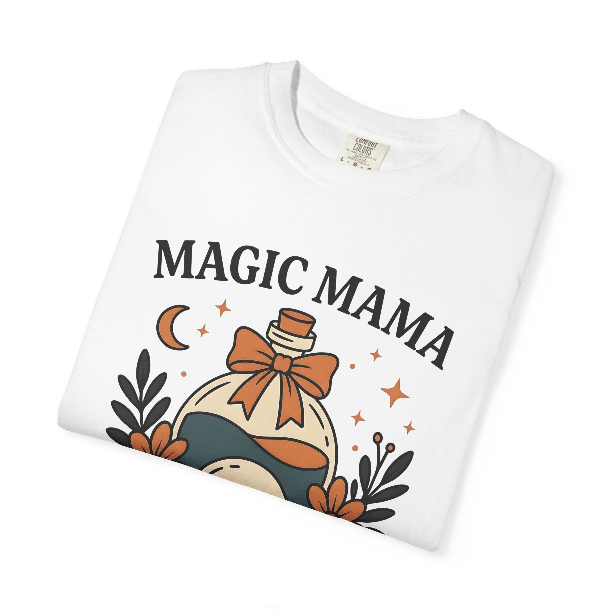 Charm Flask Shirt Halloween Occult Gift Women Folk Tee Hip Flask T-Shirt Horror Fan Witchy Tshirt Mystic Graphic Old School Petals Tshirt