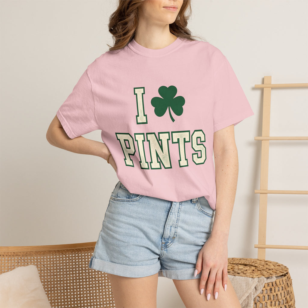 Shamrock Illustration Shirt St Patrick's Day Spirits Gift Women Antique Tee Clover T-Shirt Alcohol Fan Vintage Tshirt Liquor Graphic