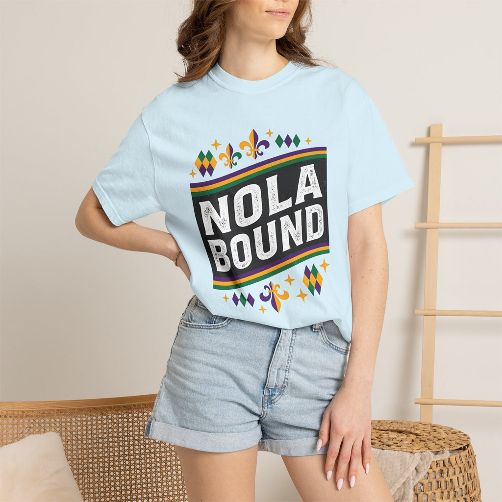Fleur De Lis Shirt Mardi Gras Event Gift Women Bold Tee Fleur T-Shirt Carnival Fan Graphic Design Tshirt Hand Drawn Argyle Tshirt