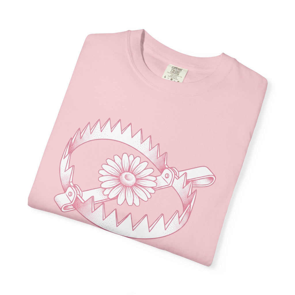 Daisy Bloom Catcher Shirt Boho Chic Style Gift Women Sketch Tee Flower Arranger T-Shirt Bohemian Fan Drawing Design Simple Flower Tshirt