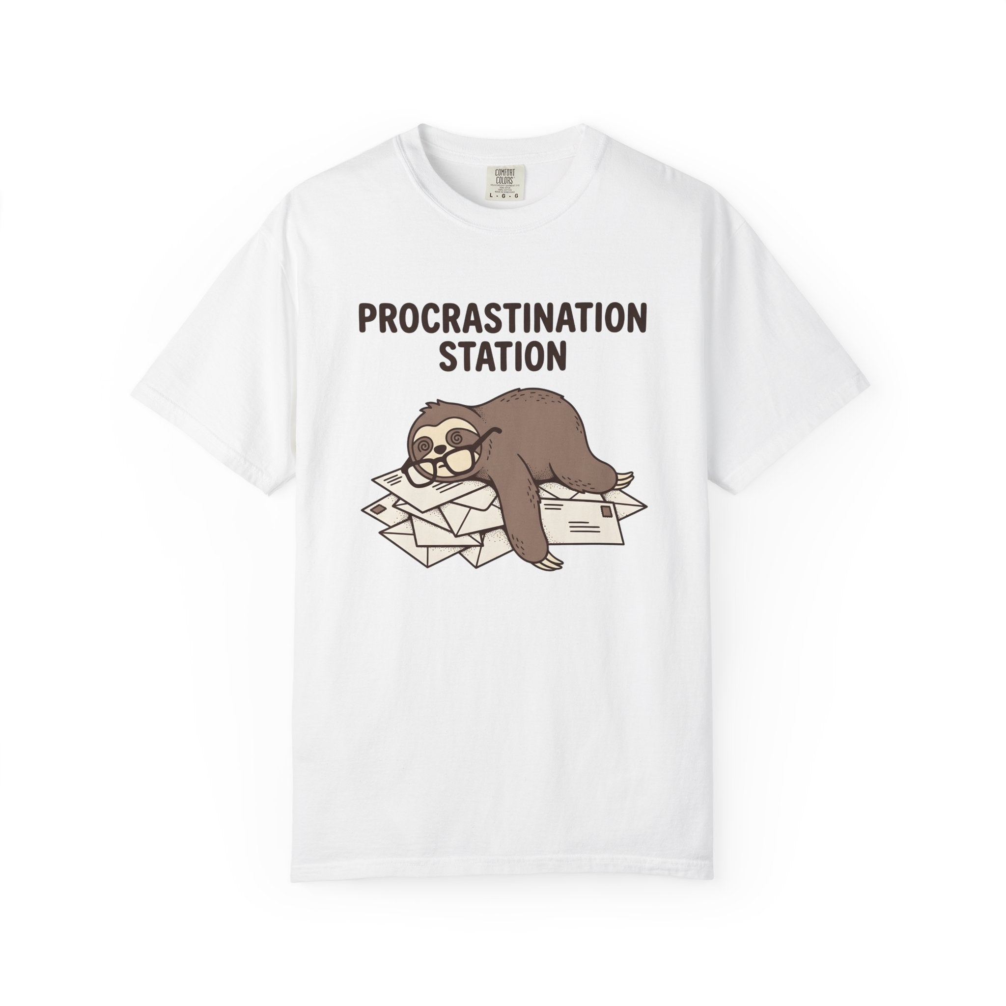 Sloth Mail Shirt Funny Animal Gift Women Cartoon Tee Mail Carrier T-Shirt Humor Fan Comic Tshirt Wildlife Graphic Doodle Glasses Tshirt