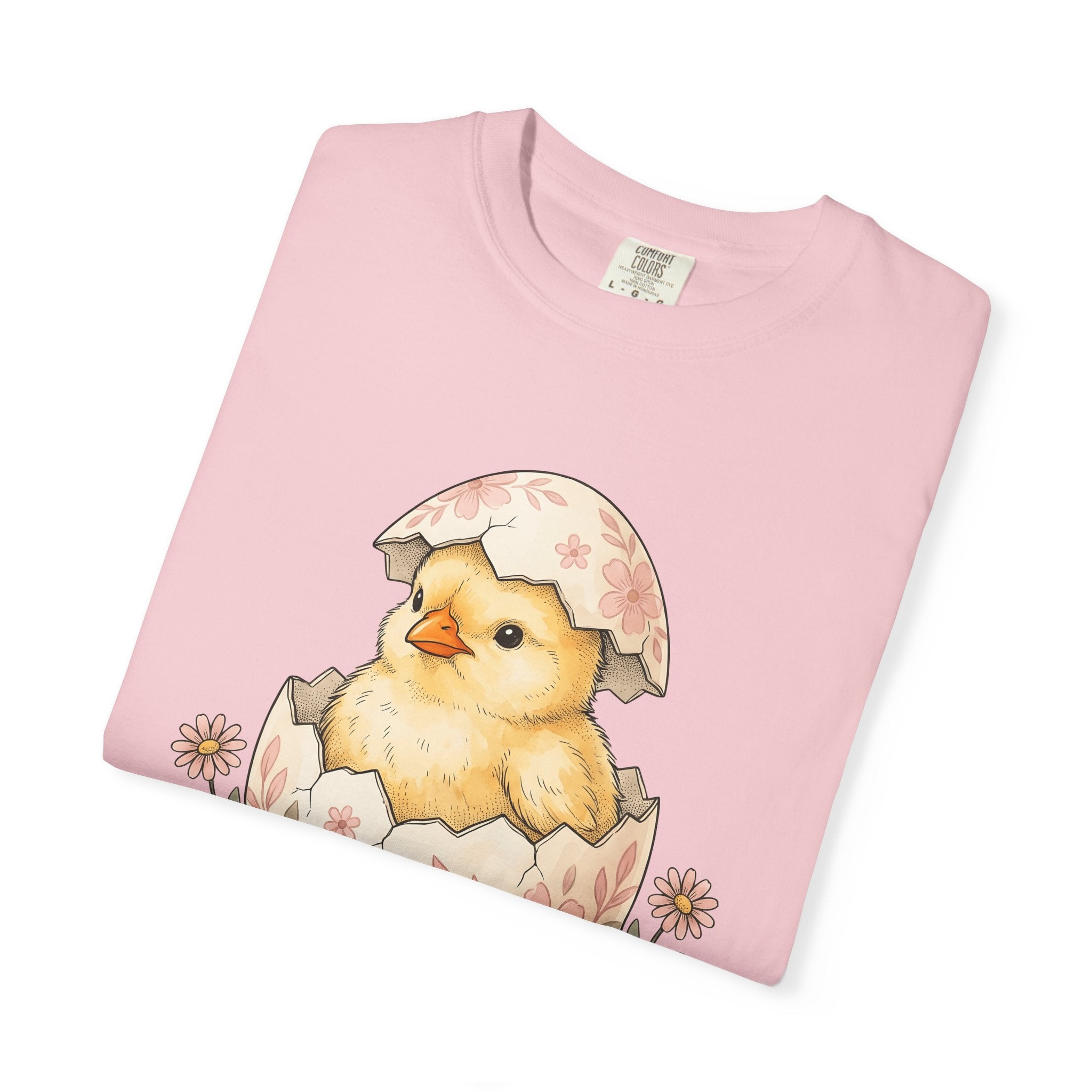 Newborn Chick Shell Shirt Easter Garden Gift Women Adorable Tee Baby Chick T-Shirt Easter Fan Chick Tshirt Garden Graphic Sketch Blossoms