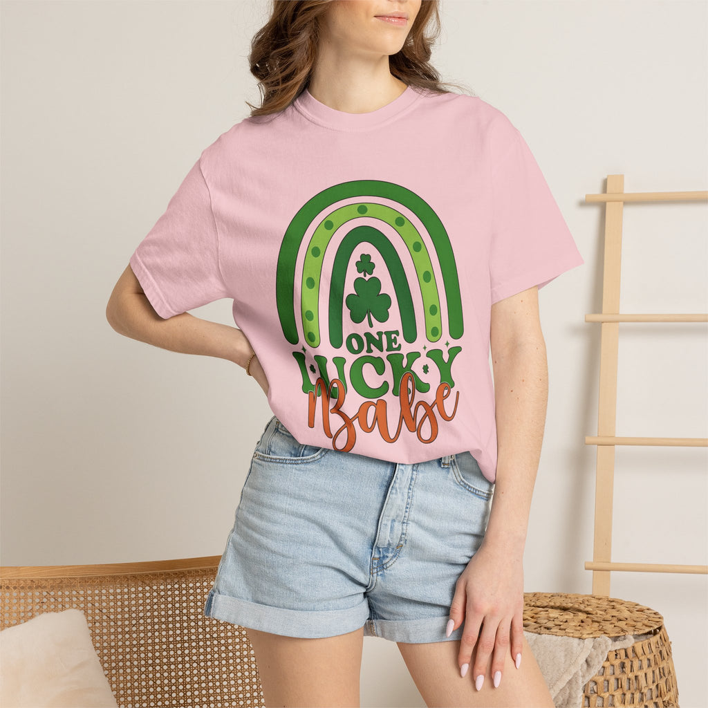 Shamrock Rainbow Shirt St Patrick's Day Holiday Gift Women Bold Tee Rainbow T-Shirt St Patricks Fan Vintage Tshirt Celebration Graphic Retro