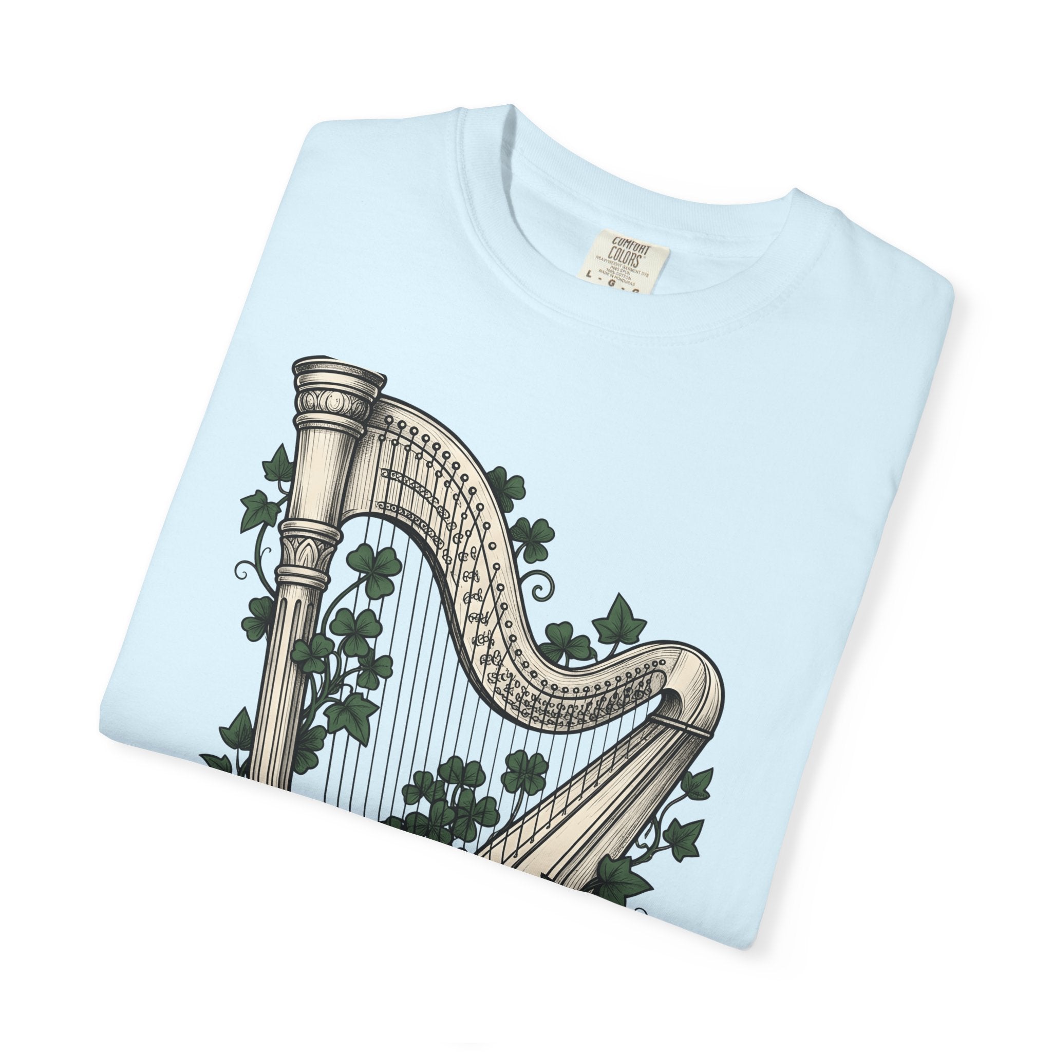 Harp Shamrock Shirt St Patrick's Day Emerald Isle Gift Women Hand Drawn Tee Shamrock T-Shirt St Patty's Fan Celtic Tshirt Ireland Graphic