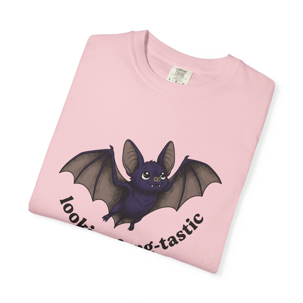 Cute Bat Shirt Funny Animal Gift Women Cartoon Tee Bat T-Shirt Humor Fan Comic Tshirt Creature Graphic Hand Drawn Wings Tshirt