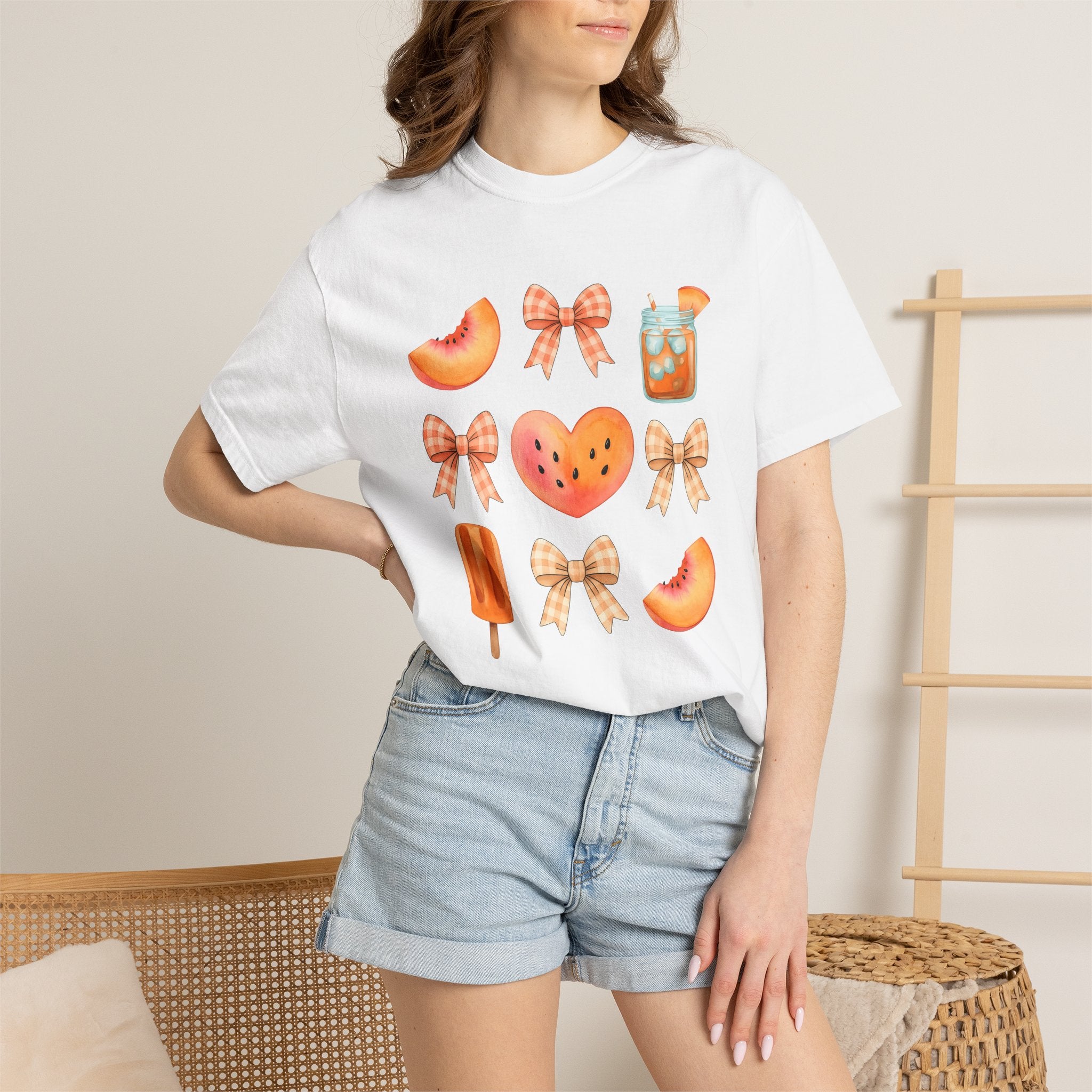 Peach Fruit Graphic Shirt Desserts Summer Gift Women Watercolor Tee Peach T-Shirt Pastry Fan Watercolour Tshirt Vacation Graphic Hand Drawn