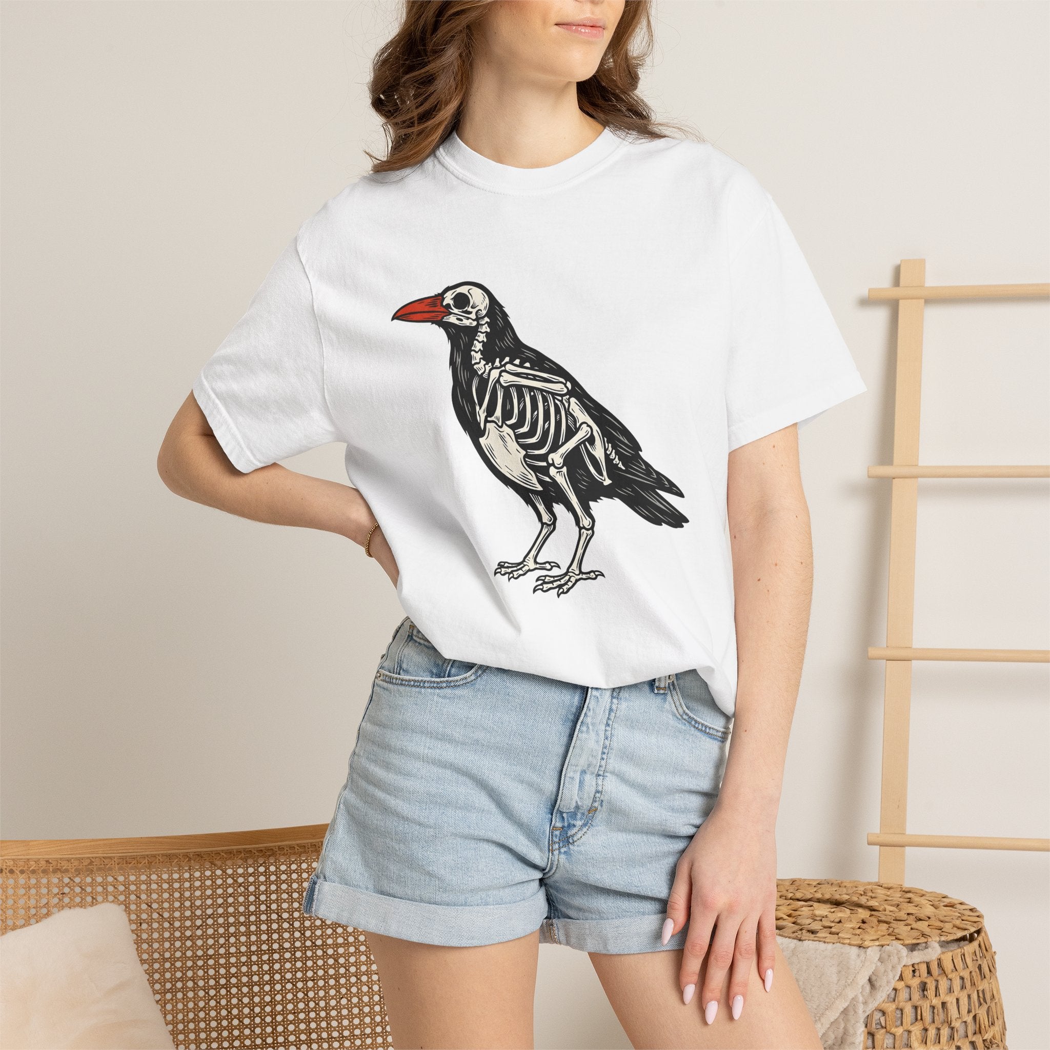 Raven Bones Shirt Halloween Scary Gift Women Horror Tee Crow T-Shirt Spooky Fan Dark Tshirt Fright Graphic Antique Skull Tshirt