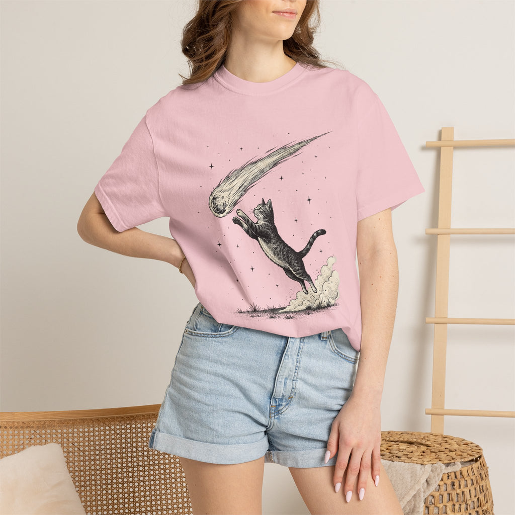 Leaping Cat Shirt Cat Galaxy Gift Women Retro Tee Kitten T-Shirt Cat Fan Feline Tshirt Cosmic Graphic Sketch Falling Star Tshirt