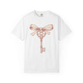 Antique Key Shirt Cute Love Gift Women Sketch Tee Skeleton Key T-Shirt Adorable Fan Key Illustration Vintage Handle Tshirt