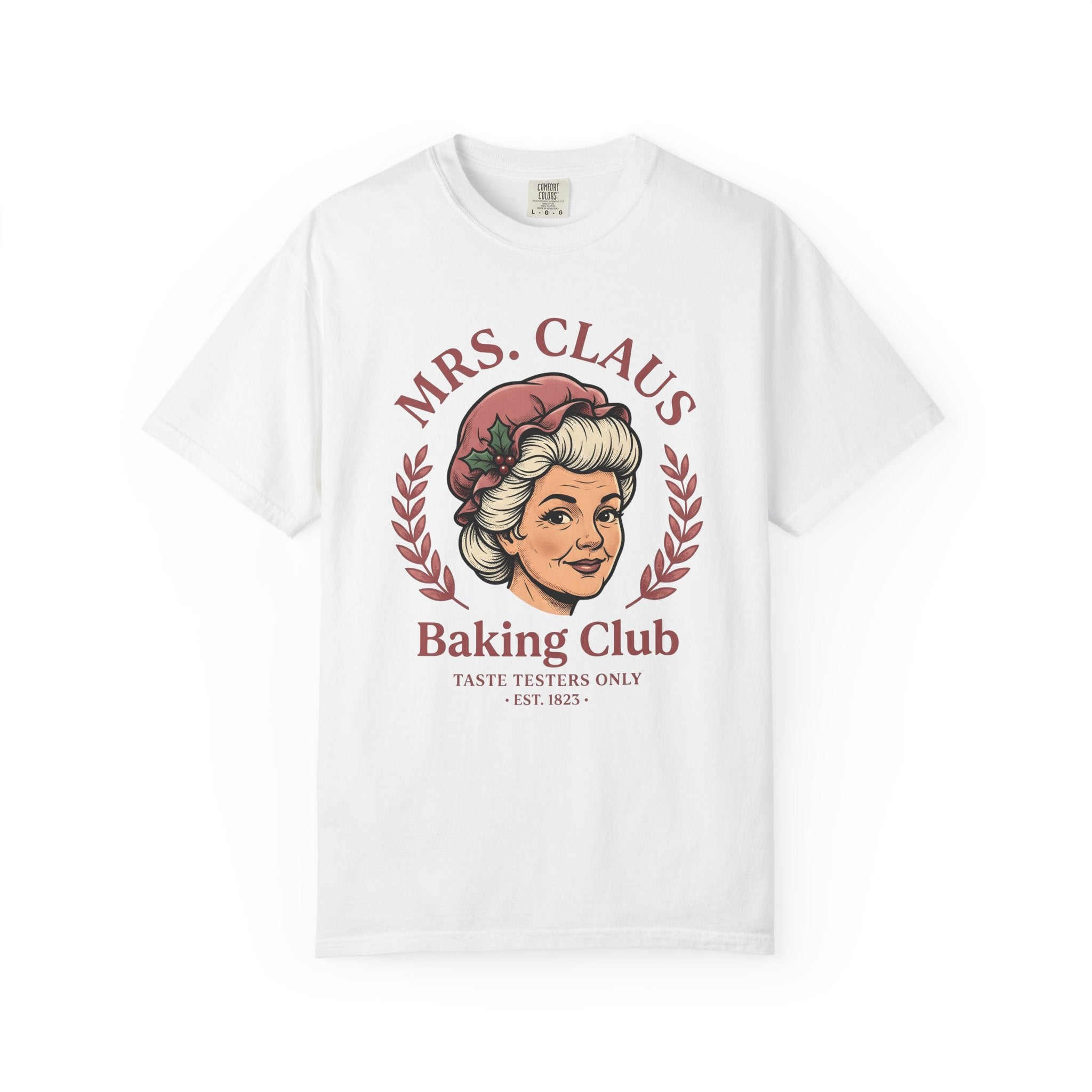 Mrs Claus Shirt Christmas Sweets Gift Women Hand Drawn Tee Santa Claus T-Shirt Xmas Fan Christmas Illustration Design Traditional Winter